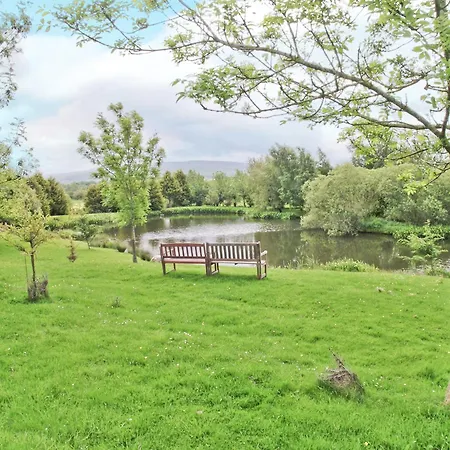 Swallows Nest * Соулби